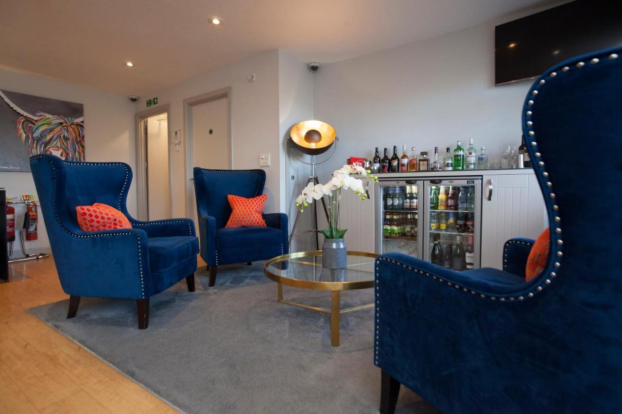 Asperion Hotel Guildford Extérieur photo